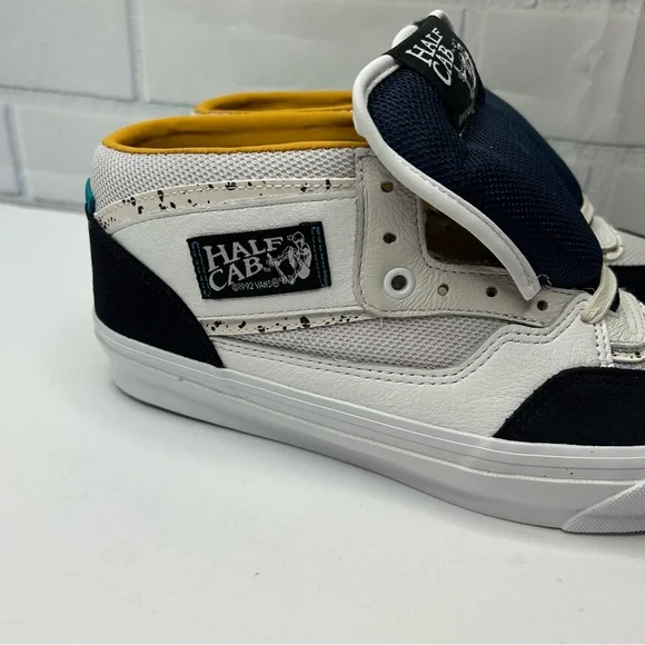 VANS White & Navy OG Half Cab Sneakers size 8 men - Picture 3 of 9